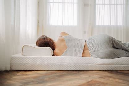 100% Natural Thai latex mattresses & toppers with 7-zone orthopedic support.