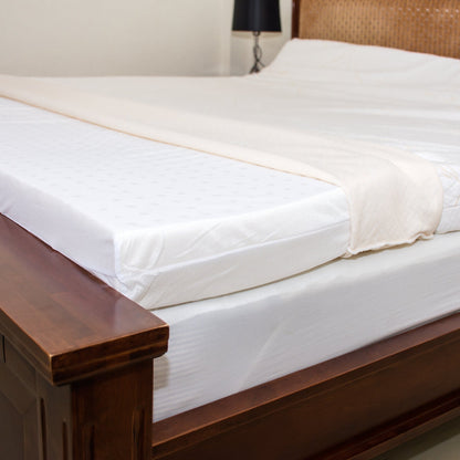 Natural latex orthopedic mattress side view with Inner cover