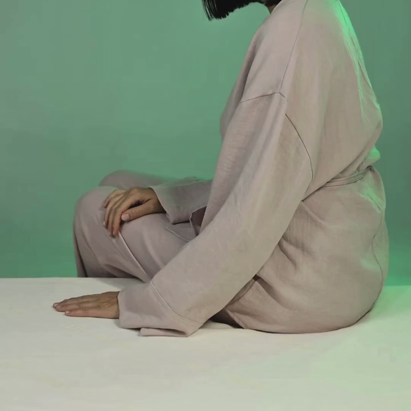 100% Natural Thai latex mattresses & toppers with 7-zone orthopedic support.